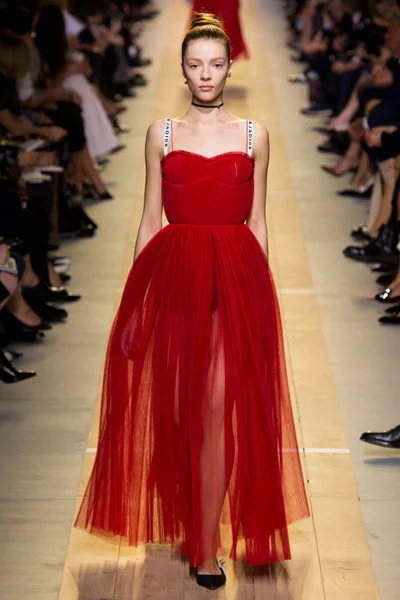 Look 34